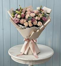 Букет цветов из:  Розы и Лизиантусы в Аверьяновке