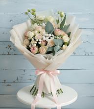 Букет цветов из:  Розы и Лизиантусы в Аверьяновке