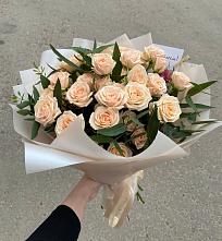 Букет Кремовые розы Латте в Аверьяновке