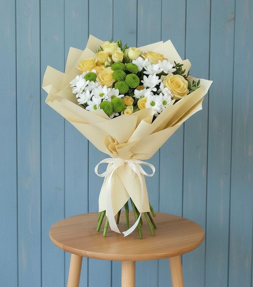 Букет цветов из: Хризантемы и Розы в Аверьяновке