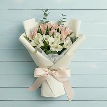Букет цветов из:  Альстромерии в Аверьяновке