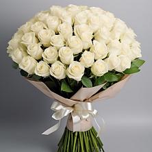 Букет 101 беля роза Белоснежка в Аверьяновке