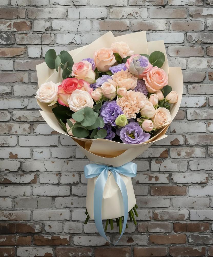 Букет цветов из: Розы, Лизиантусы и Гвоздики в Аверьяновке