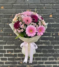 Букет цветов из:  Герберы и Хризантемы в Аверьяновке